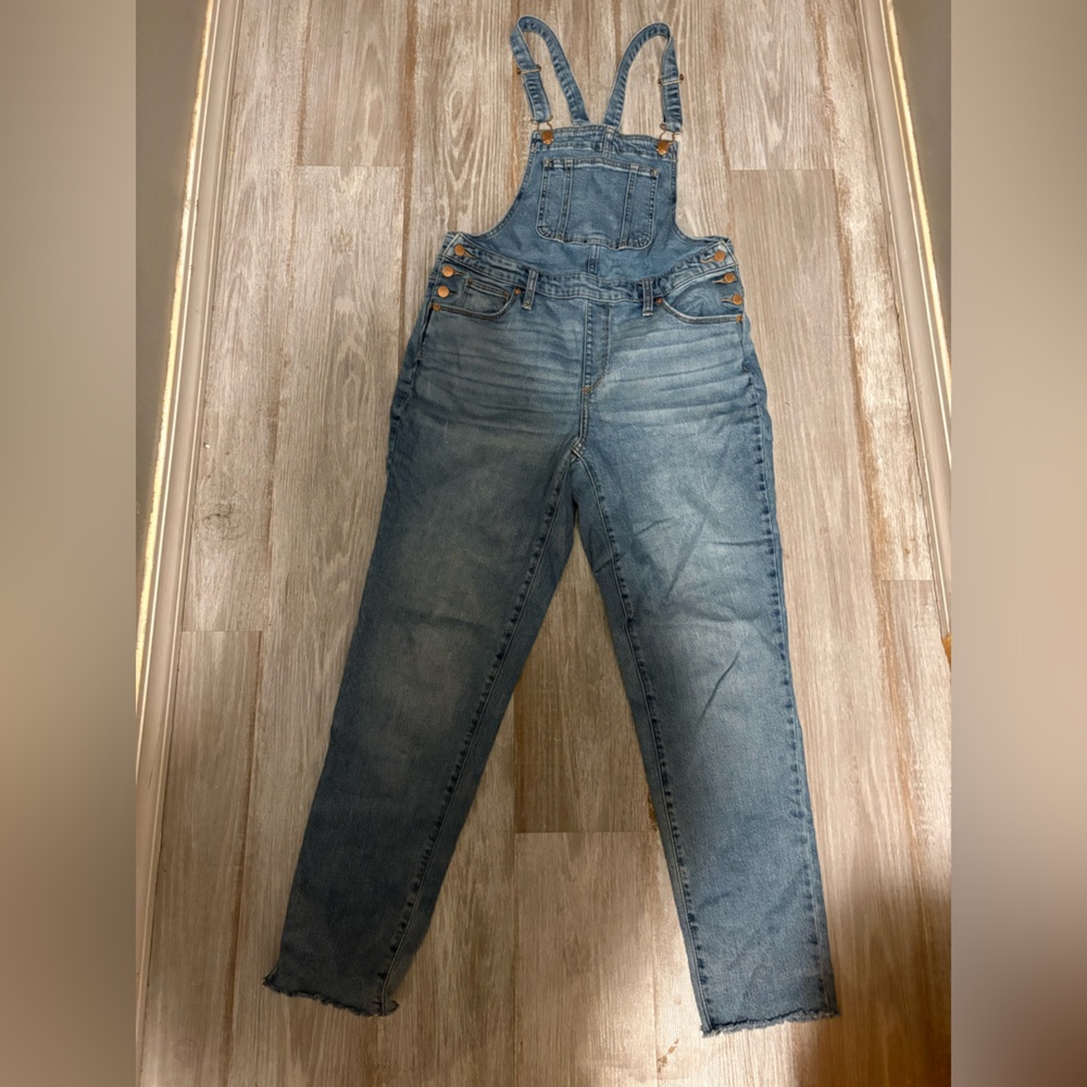 Universal Thread Blue Denim Overalls